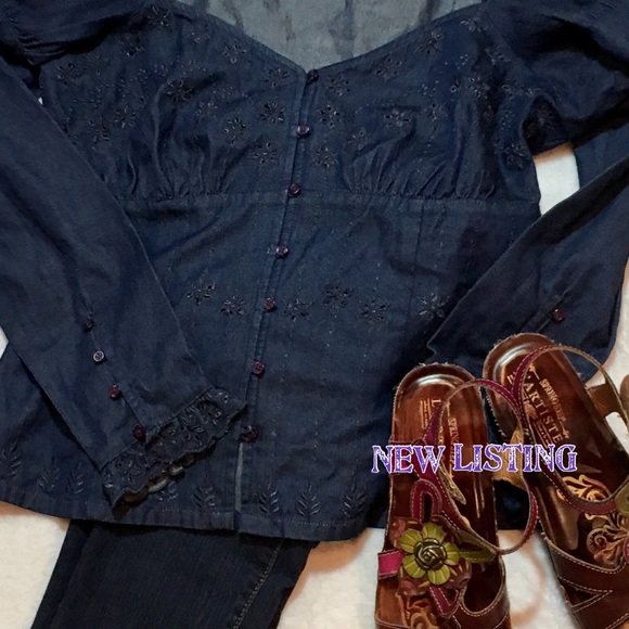 The Limited Denim Shirt - Picture 3 of 15